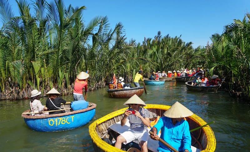 hoi-an-cam-thanh-village-2