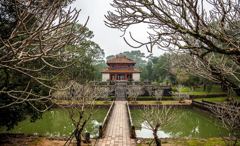 hue-minh-mang-tomb-1